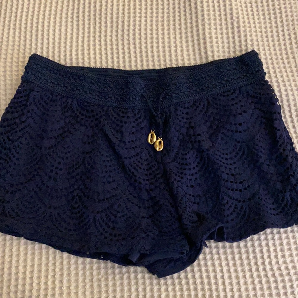 Lilly pulitzer drawstring navy lace shorts